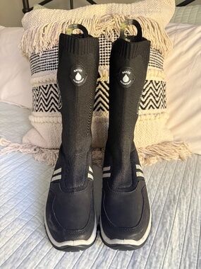 New Santana Canada Terri Water Resistant Winter Boots Black Women's Size 7